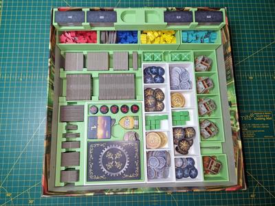 Nucleum Boardgame Insert