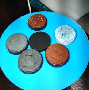Miniature Bases 28x28mm