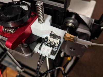 Ender 3 filament guide and sensor