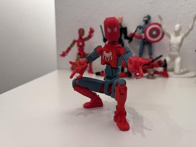 DUMMY 13 goes to COMIC CON - Spider-Man