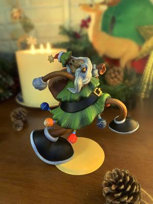 santa claus christmas tree