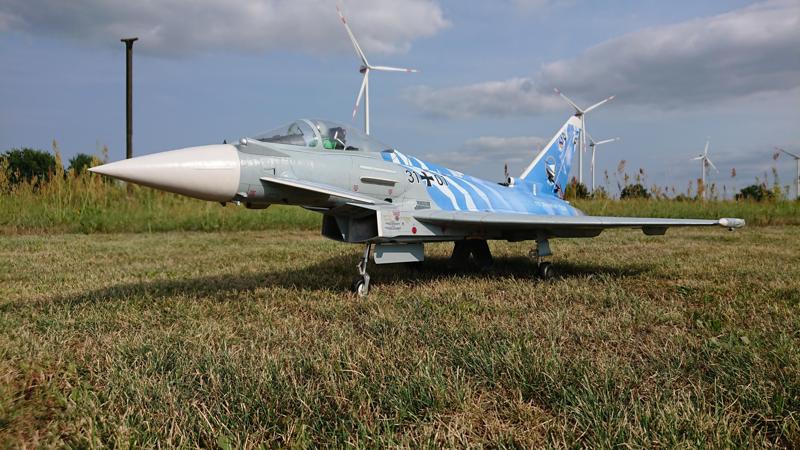 3D printed Eurofighter Typhoon Jet with equipment from MotionRC