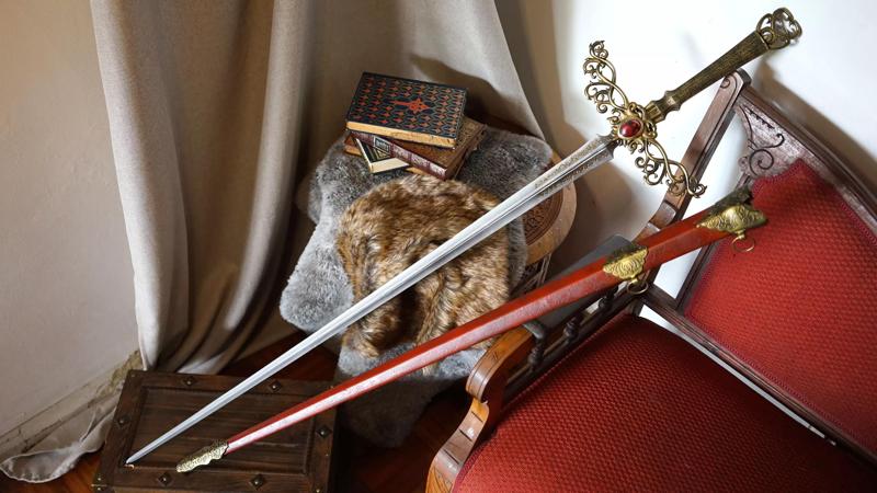Elden Ring Rogier Rapier with scabbard