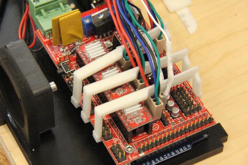 RAMPS 1.4 board connectors hold down
