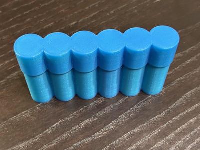 Minimalistic AA and AAA battery case