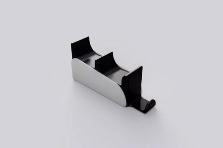 PS5-style controller stand