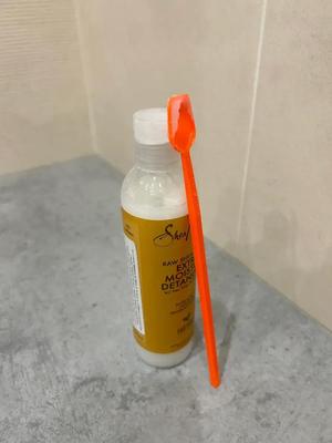 Cosmetics bottle spoon/spatula