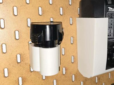 Makita battery Skadis mount (BL1014, 12V)