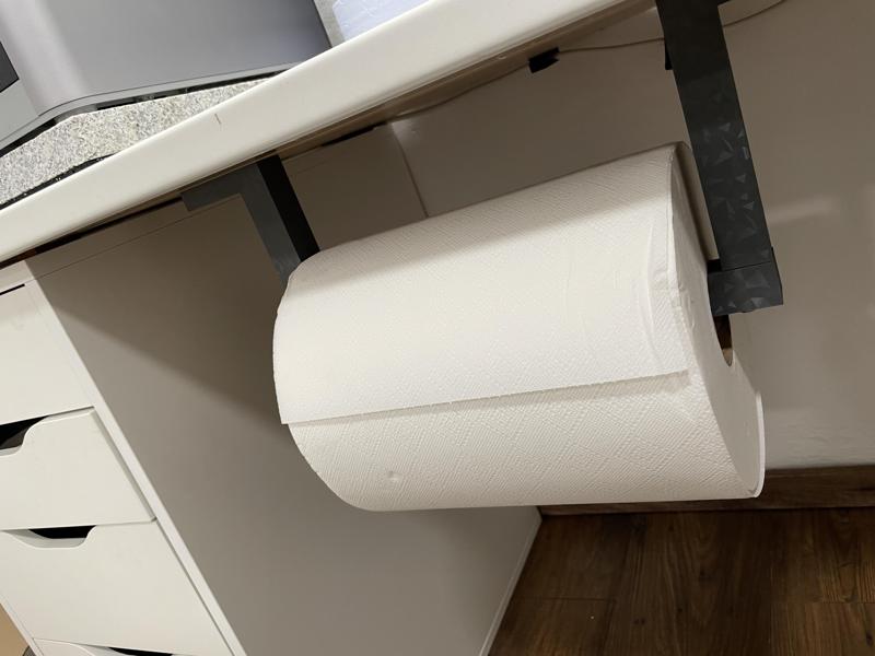 Paper roll holder / cleaning paper / paper roll / Paper roll holder