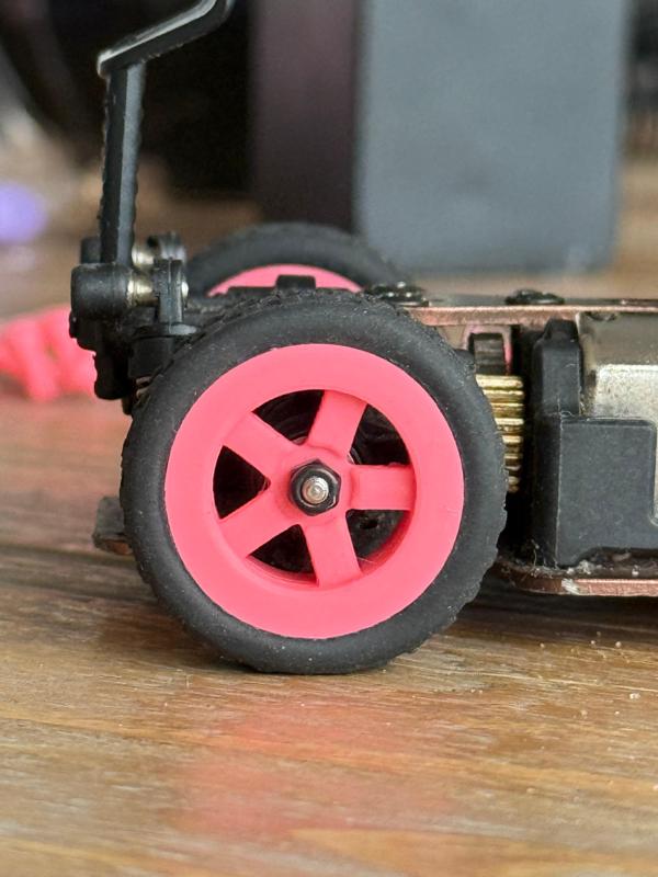 WLTOYS Wheels / RIMS 1:28 - K989 or 284010