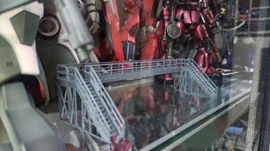 Gundam Diorama Pedestrian Bridge
