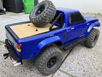 TRX4 Sport - Rear carrier for spare wheel 3 variants