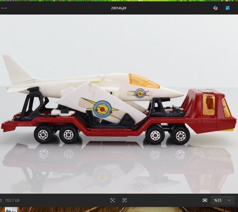 Matchbox SuperKings K-13/3 Aircraft Transporter X4 White Plane Wing