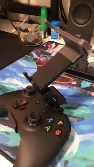 PowerA MOGA Xbox Grip Portrait Adapter