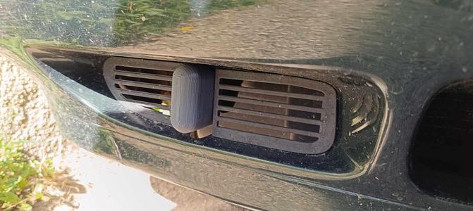 Volvo 850 Tow hook cover 9133312