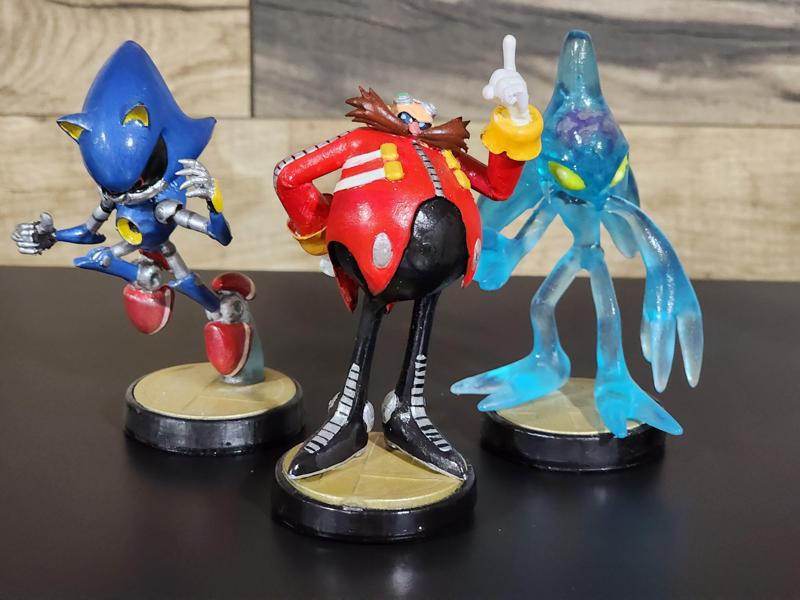 Team Eggman Figurine Set: Eggman, Metal Sonic, Infinite, E102-Gamma, and Chaos Amiibo Figure's