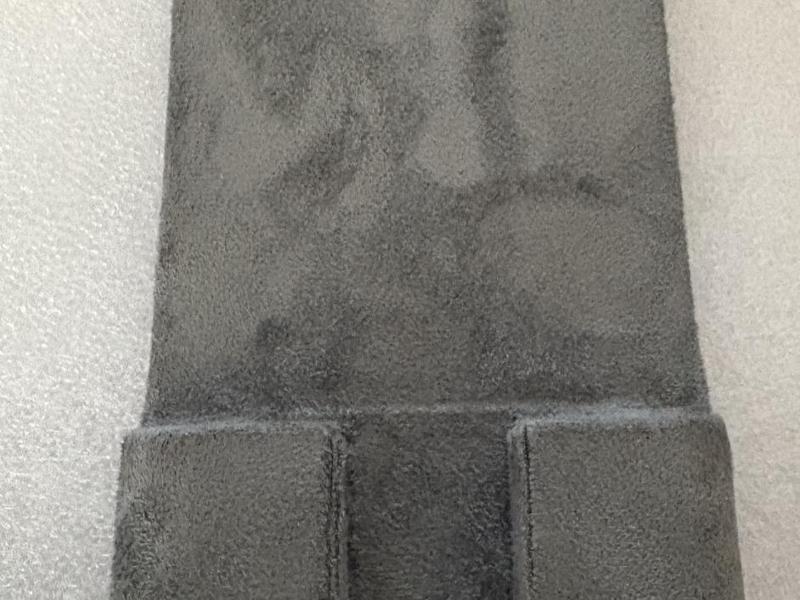 MGS5 phone adapter to lift phone in phone slot