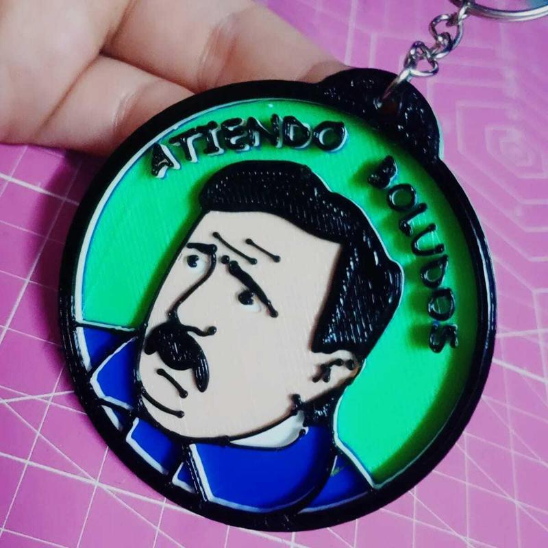 Key ring "atiendo boludos" (I attend boludos)