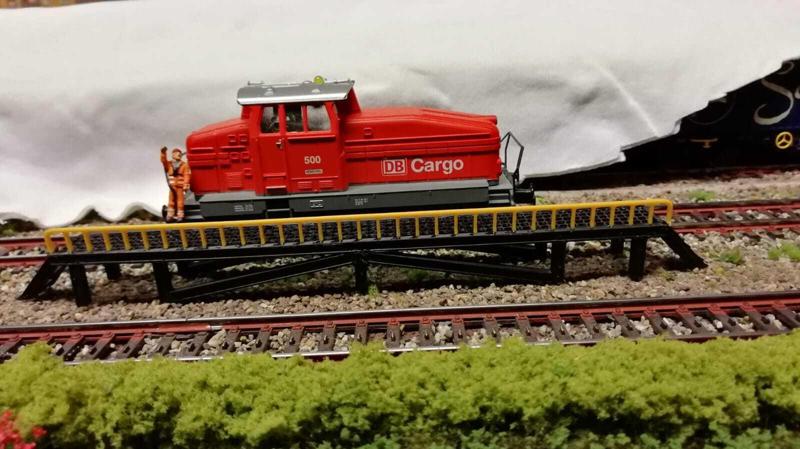 Working platform for H0 or 1:87