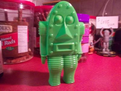 Robotroid (inspired by 30 rock robot)