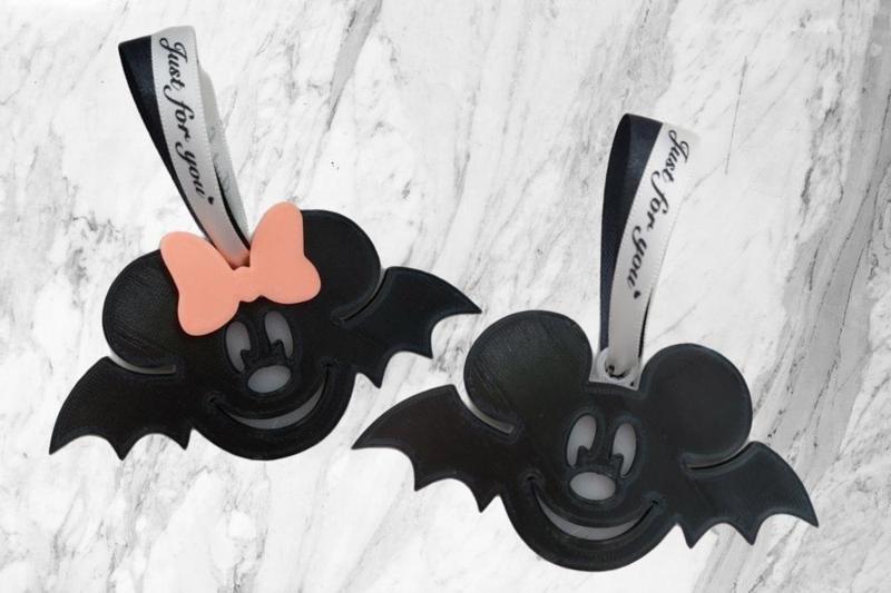 Minnie and Mickey bats