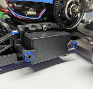 Reve D RDX battery holder/stoppers
