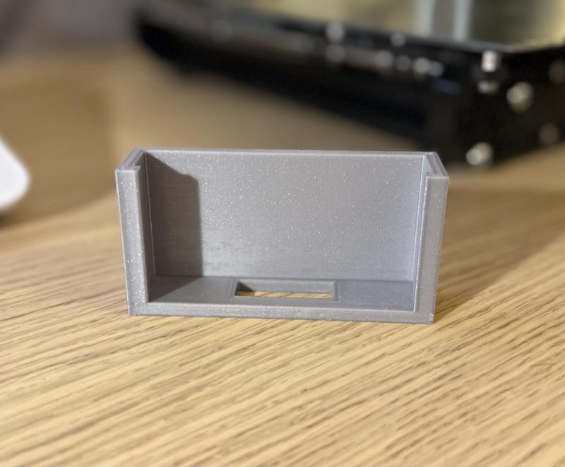 Wall mount for iPhone 12/13 Pro with PureGear DualTek case