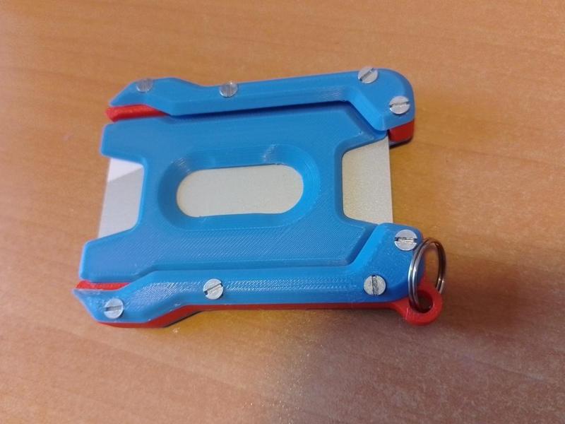 Credit Card Wallet - "SnapTrap"  with keychain