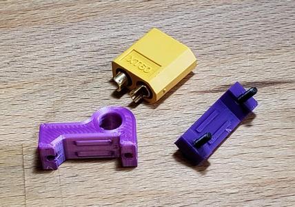 XT60 connector clamp