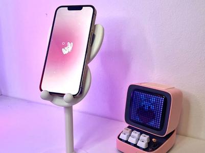 Cute Bunny Phone Holder | Perfect for your setup!