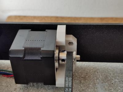 Y axis motor holder spaced