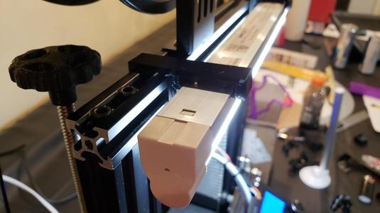 Hypertough (Walmart) LED 12LUC (815109028295) Ender 3 LED Top Mount