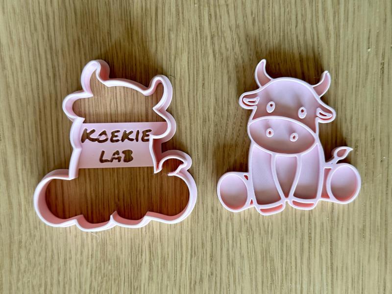 Sitting Bull - Farm Animals - Cookie Cutter