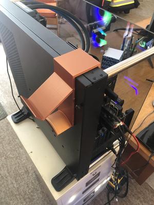 Headphone and Controller Holder for Thermaltake P3
