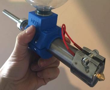 Filament extruder, Small Injection Mould Hopper and clamp uses coke bottle as hopper
