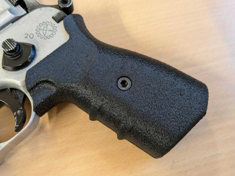 WE M712 modern Grip