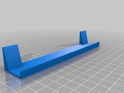 Minimalistic PSP / PS Vita stand.