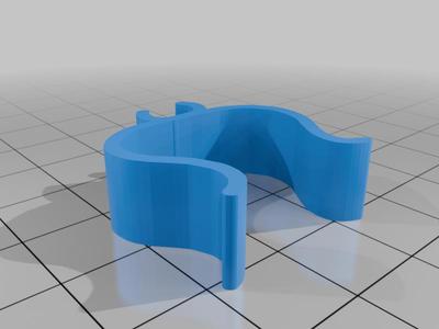 Banister clip for mounting garland to a handrail