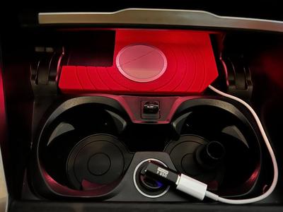 BMW i4 iPhone MagSafe Charger