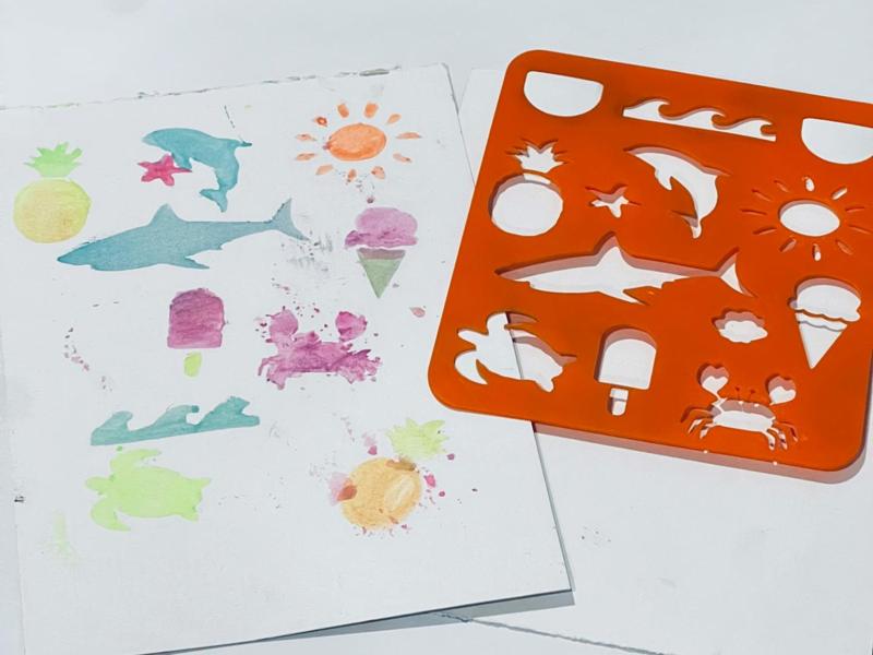 Summer stencil - Montessori