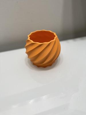 Swirling Pencil Holder