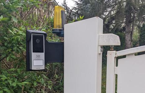 Mounting bracket  for Extel Wave 2 