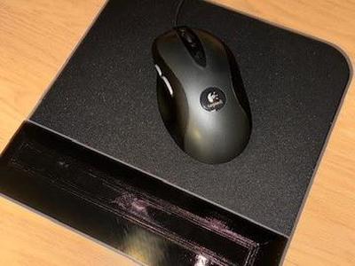 ergonomic mousepad (with interchangeable parts)