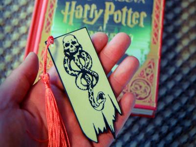Dark mark - bookmark 2