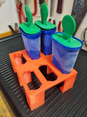 Ständer für Tupperware Wassereisbecher