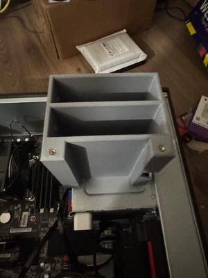 Lenovo P520 Workstation drive bay