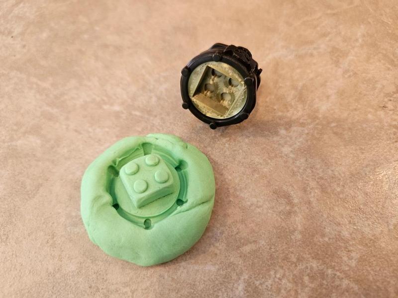 Plastic Brick - Necromolds Caster Ring Insert