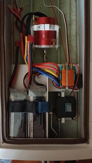 Battery and ESC holder for RC boat