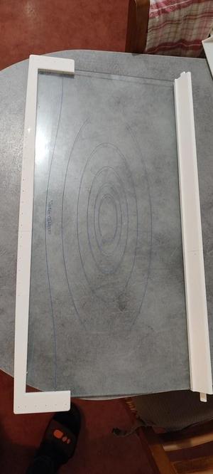 Whirlpool Refrigerator  glass tablet support