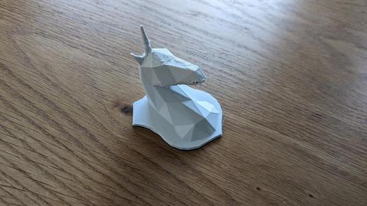 Unicorn Trophy Screw Cap / Hide